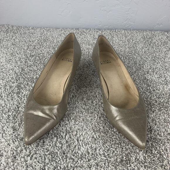 Stuart Weitzman Shoes Womens Size 9.5 Gold Pointed Toe Kitten Heel Pumps Leather - Picture 1 of 10